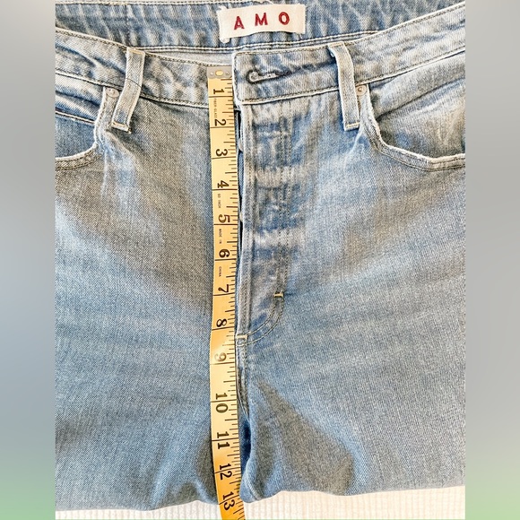AMO MIA Yesterday High Rise Straight Leg, Button Fly, Size 31 - Picture 6 of 7